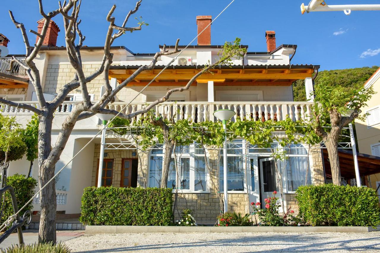 Apartmani Andela Kordic Супетарська Драґа Екстер'єр фото