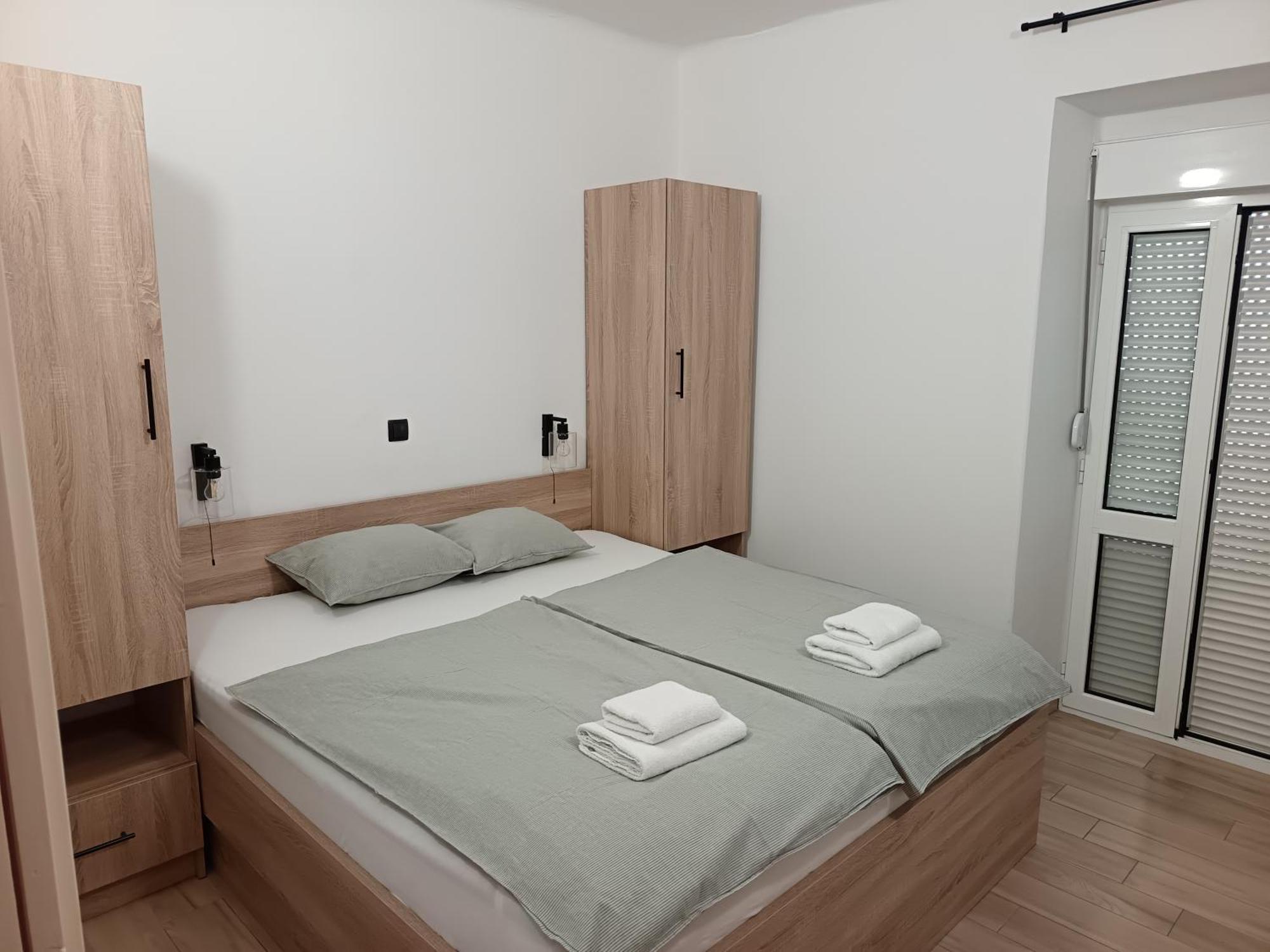 Apartmani Andela Kordic Супетарська Драґа Екстер'єр фото