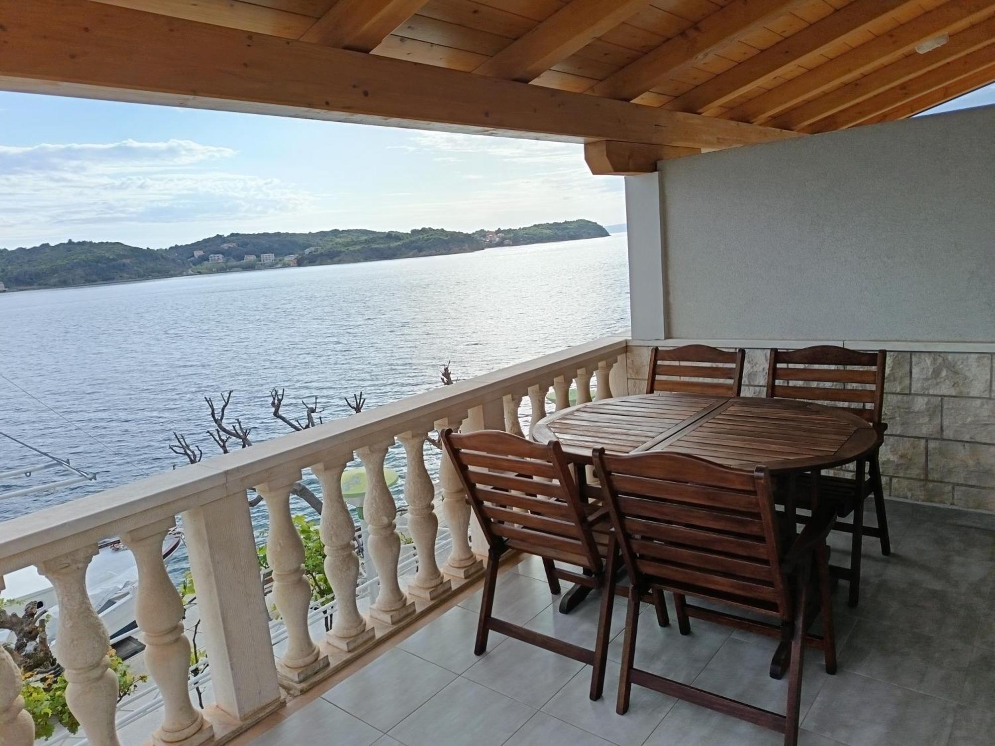 Apartmani Andela Kordic Супетарська Драґа Екстер'єр фото